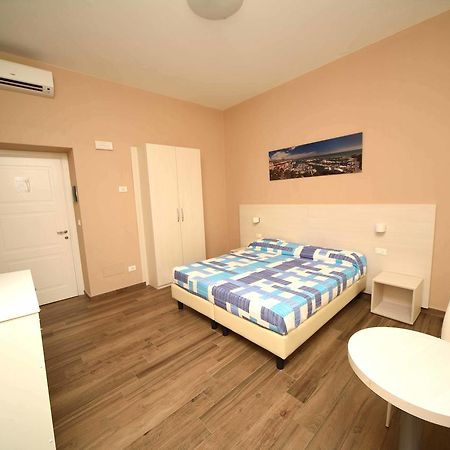 Gioberti House Otel Sanremo Dış mekan fotoğraf